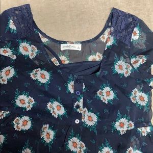Abercrombie & Fitch Dresses - Abercrombie & Fitch floral dress Abercrombie & Fitch Dresses - Abercrombie & Fitch floral dress